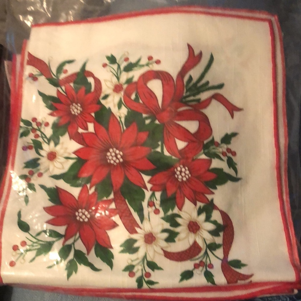 Vintage from the 1980s Set/6 Christmas Napkins 17x17 Square